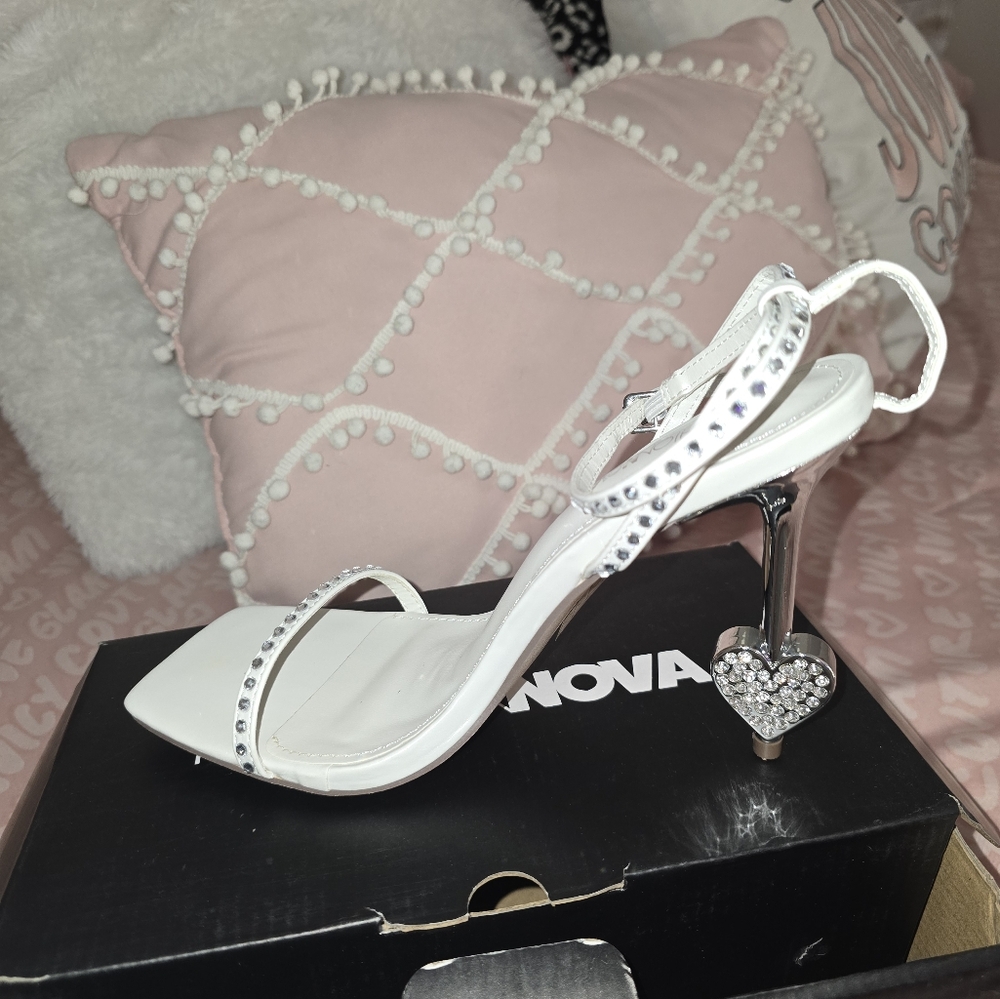 Fashion nova sandal heels